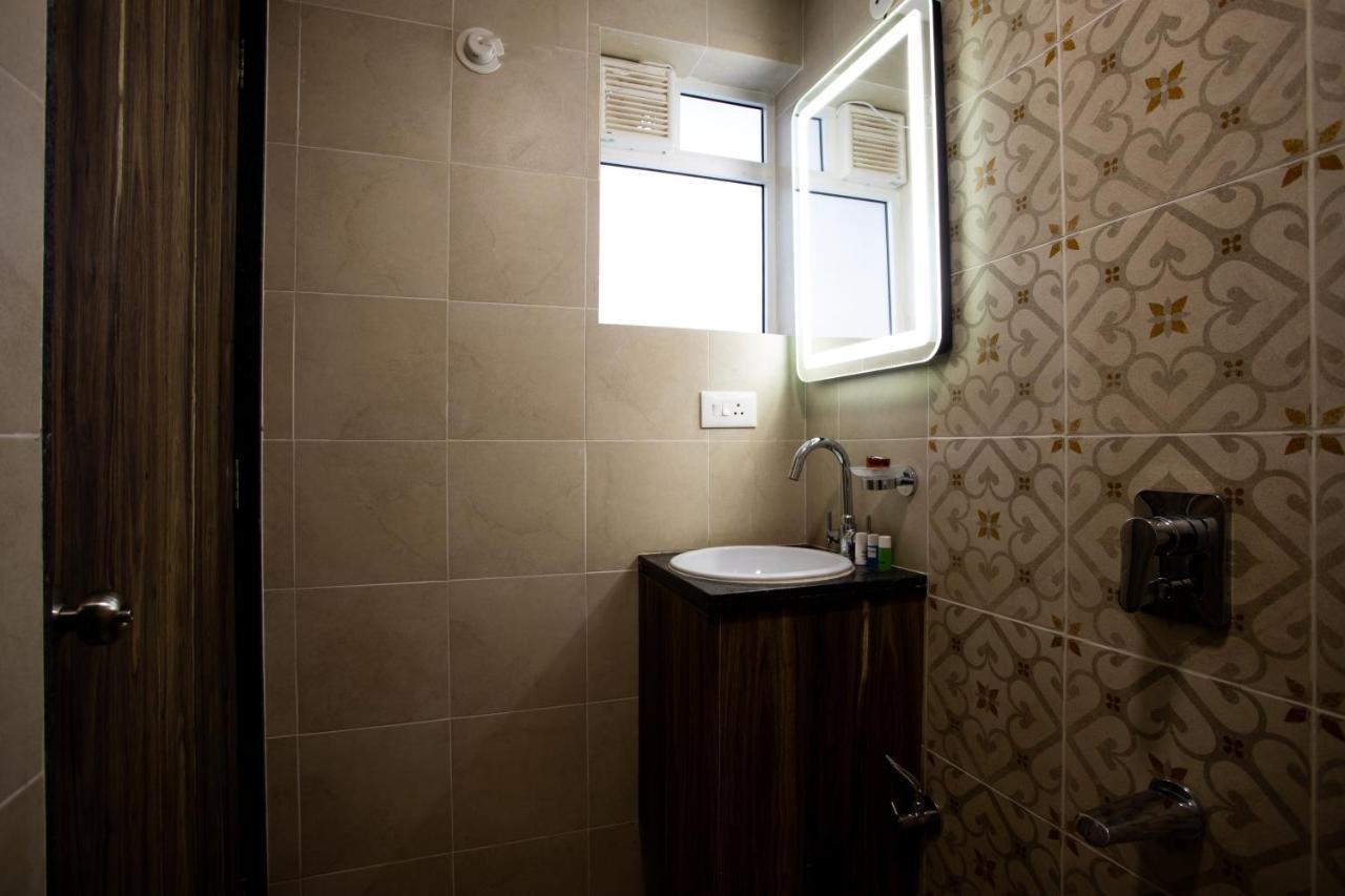 Villa De Orange Сиолим Екстериор снимка